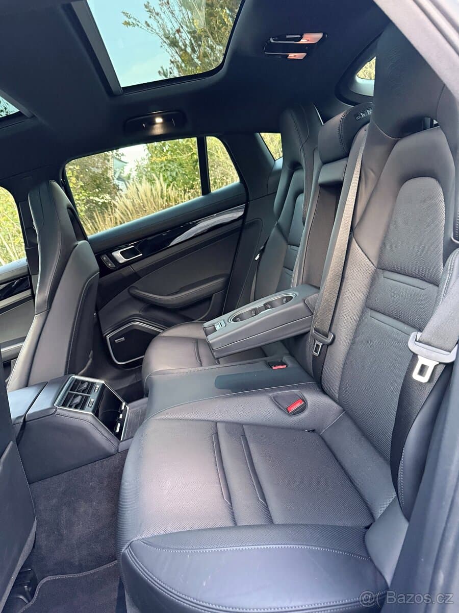 2021 Porsche PANAMERA - 19