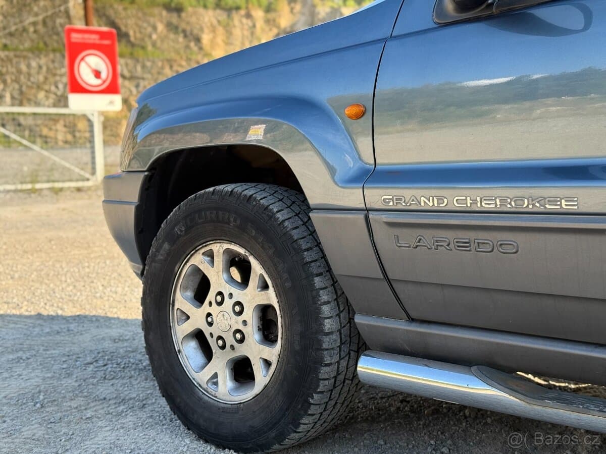 Jeep CHEROKEE - 19