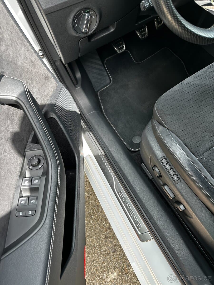 2021 Škoda SUPERB - 19