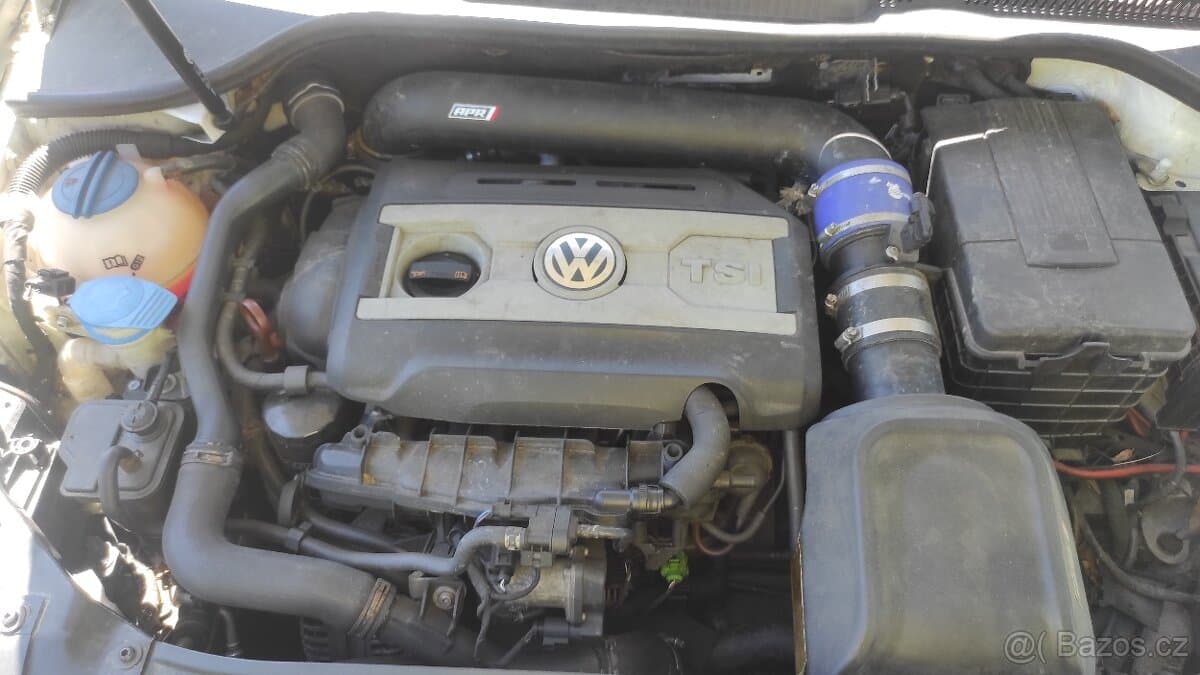 2009 Volkswagen GOLF - 19