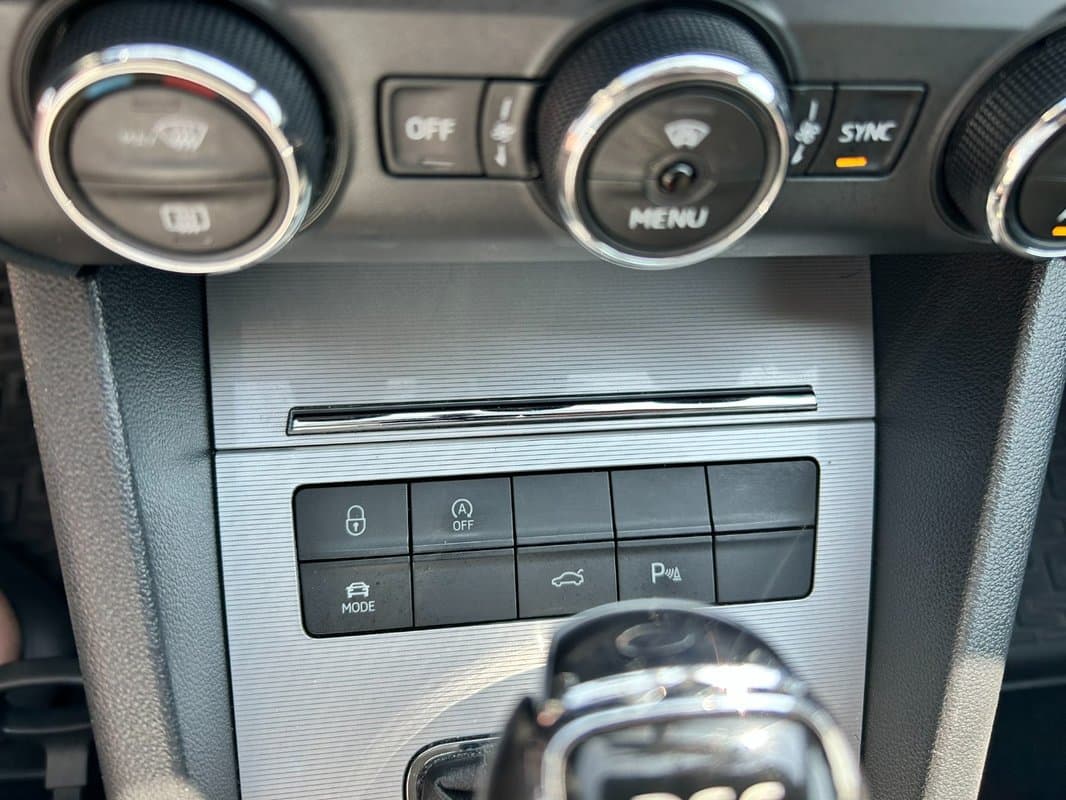 2016 Škoda OCTAVIA - 19