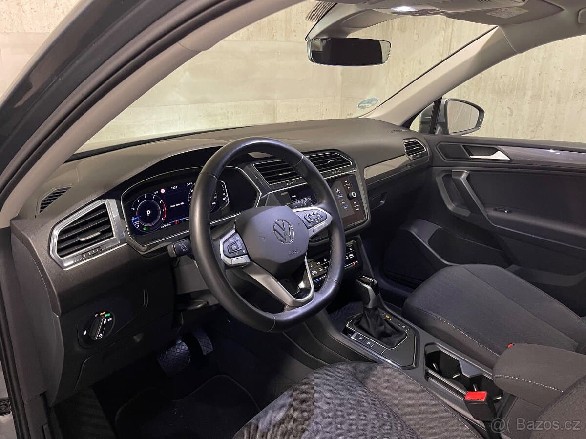 2025 Volkswagen TIGUAN - 19