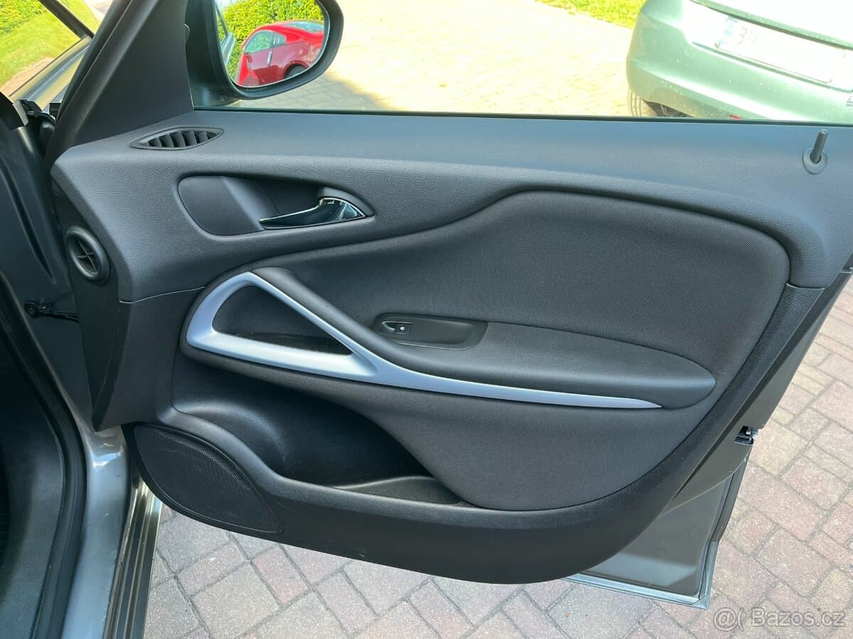 2017 Opel ZAFIRA - 19