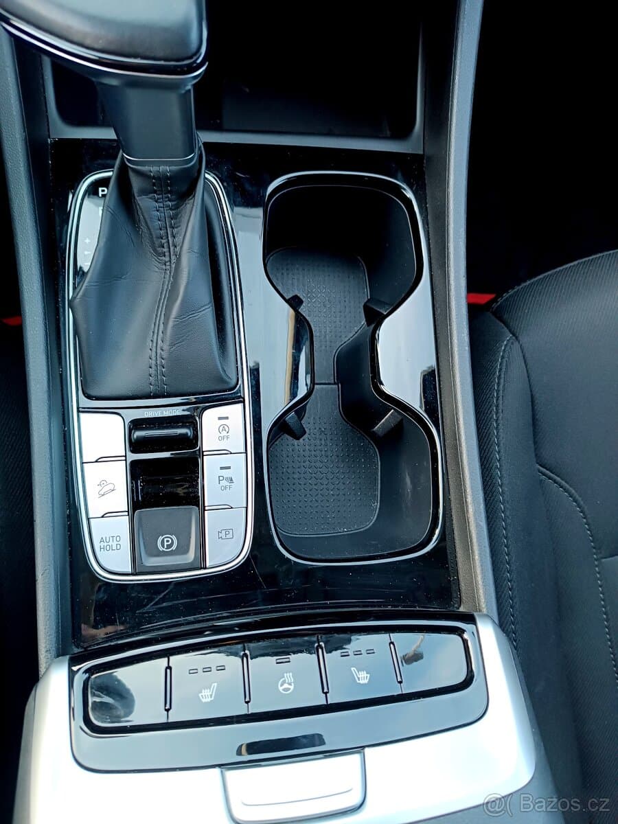 2022 Hyundai TUCSON - 19