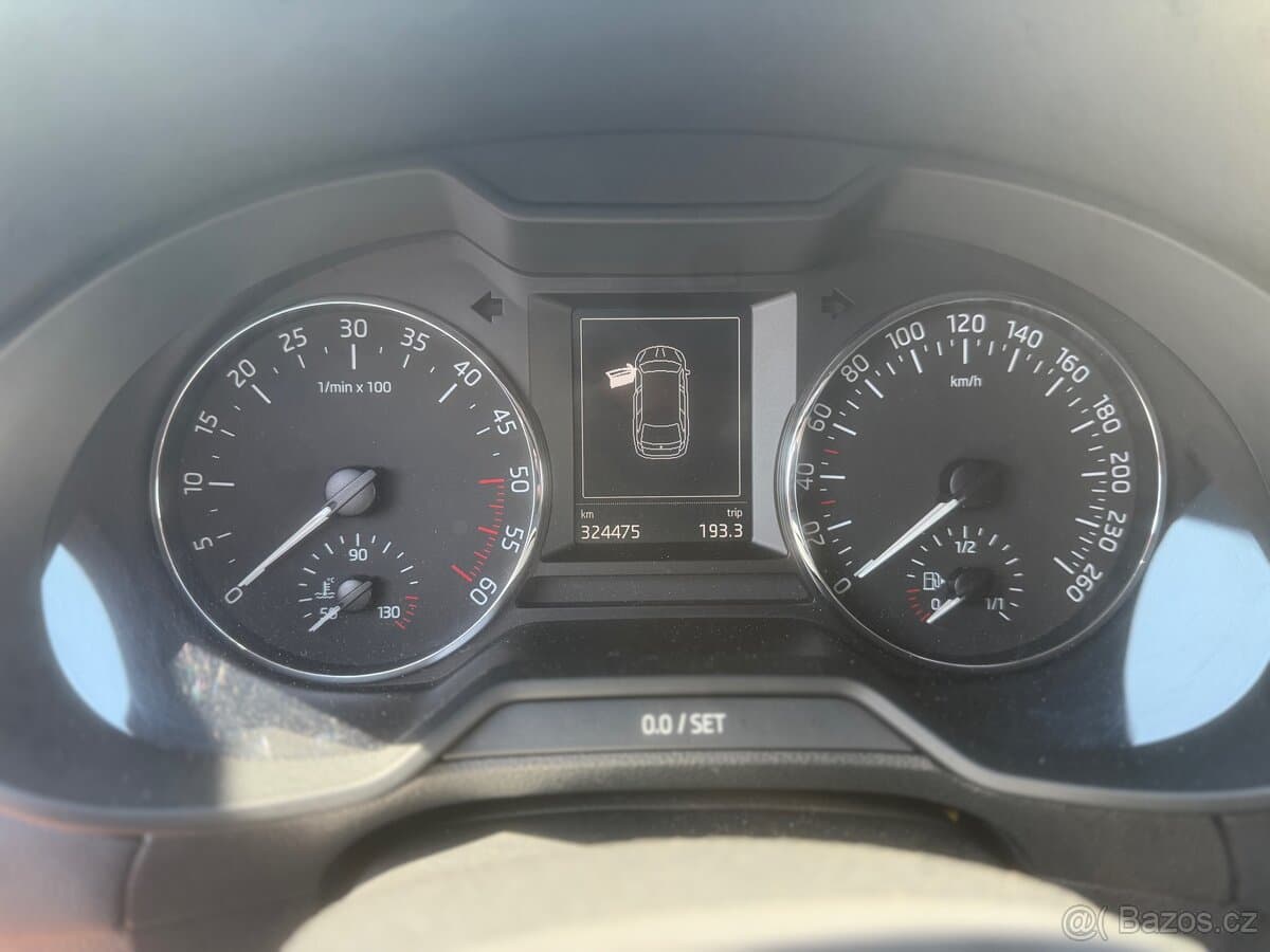 2015 Škoda OCTAVIA - 19