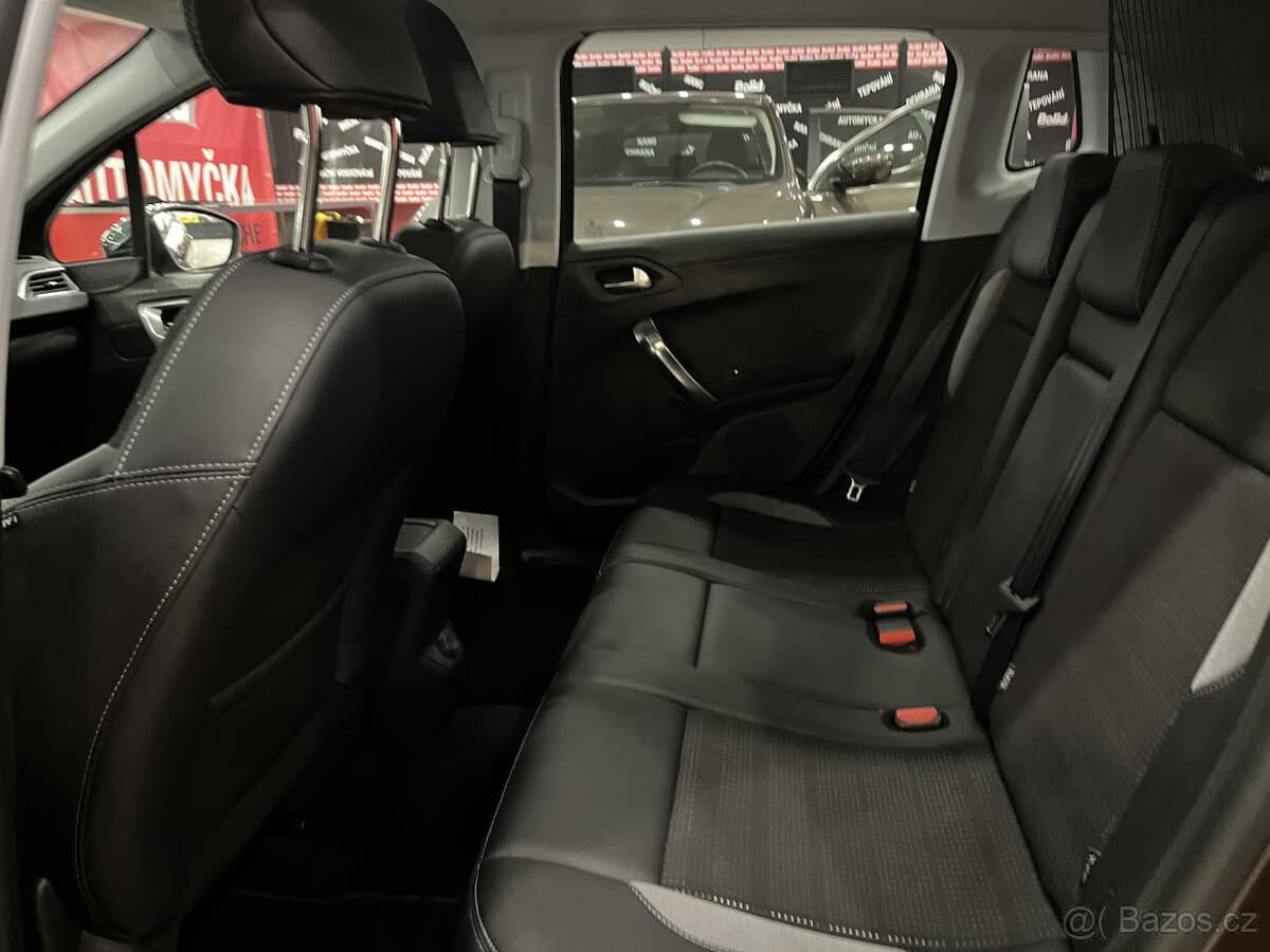 2014 Peugeot 2008 - 19