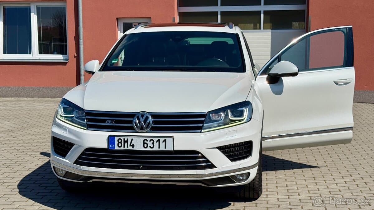 2016 Volkswagen TOUAREG - 19
