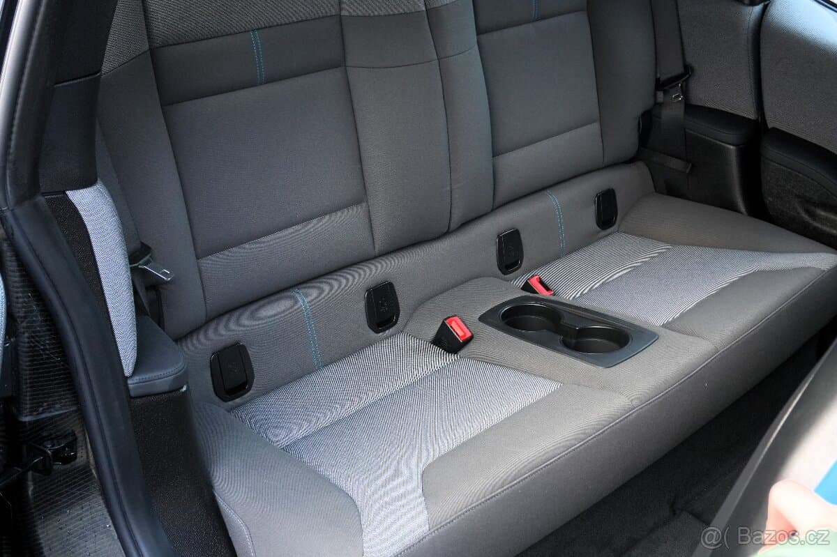 2021 BMW i3 - 19