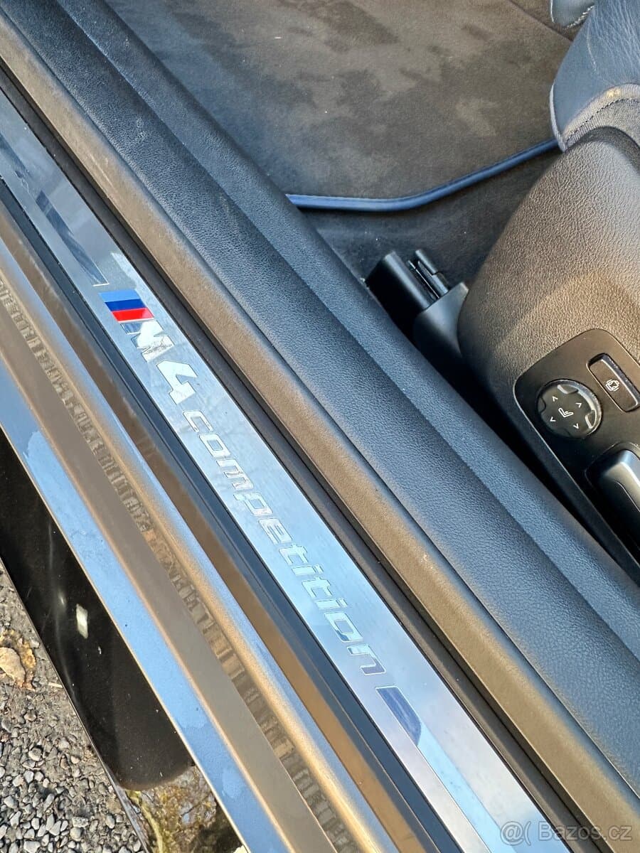 2022 BMW M4 - 19
