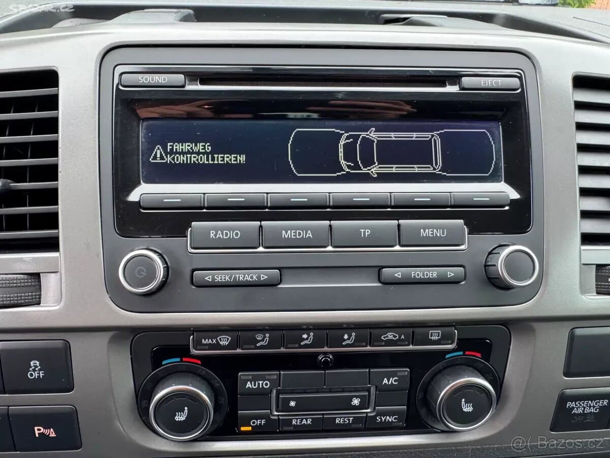 2014 Volkswagen MULTIVAN - 19
