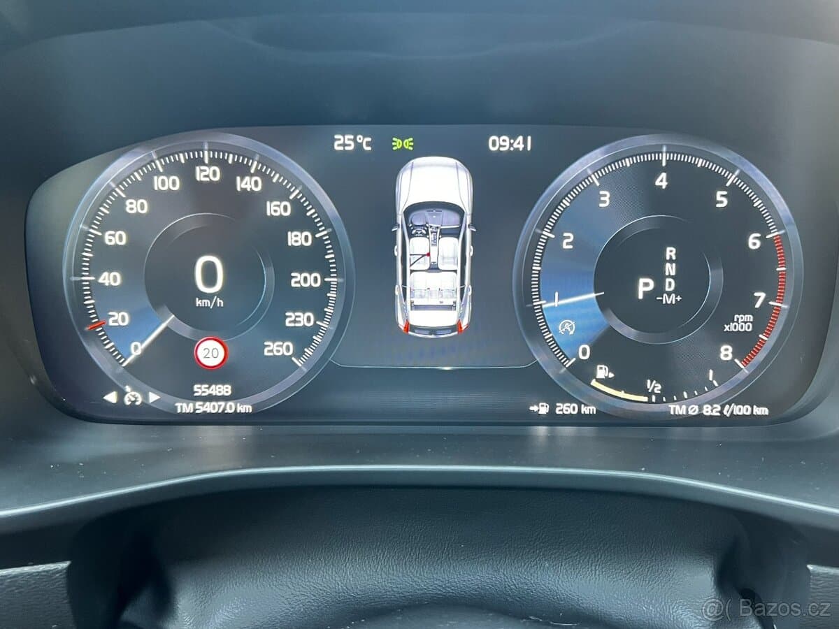 2021 Volvo XC40 - 19