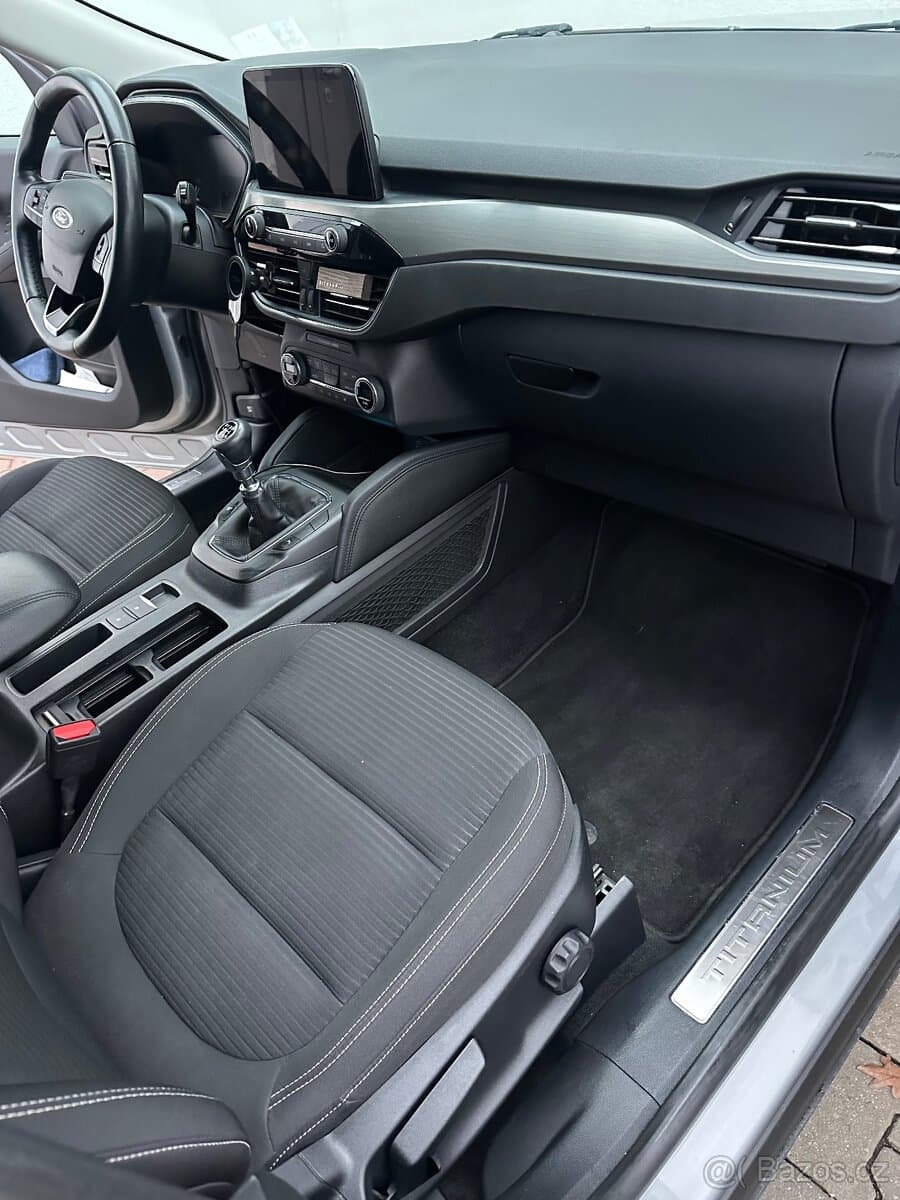2021 Ford KUGA - 19