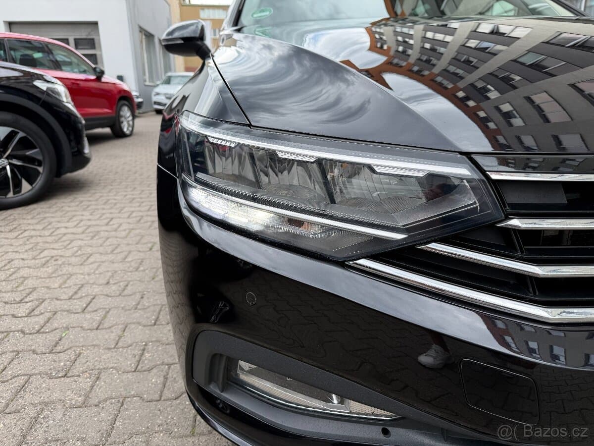 2020 Volkswagen PASSAT - 19