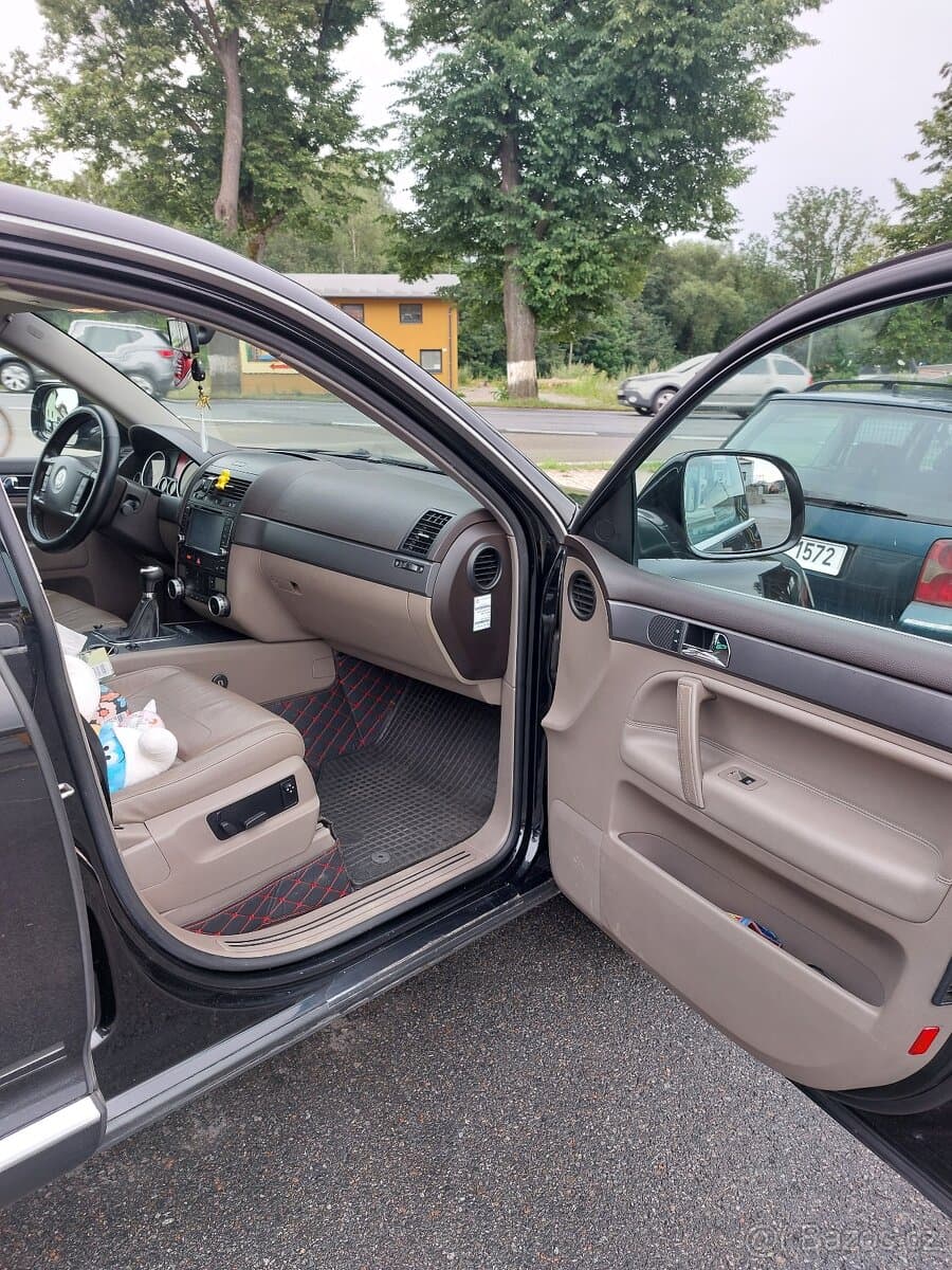 Volkswagen TOUAREG - 19