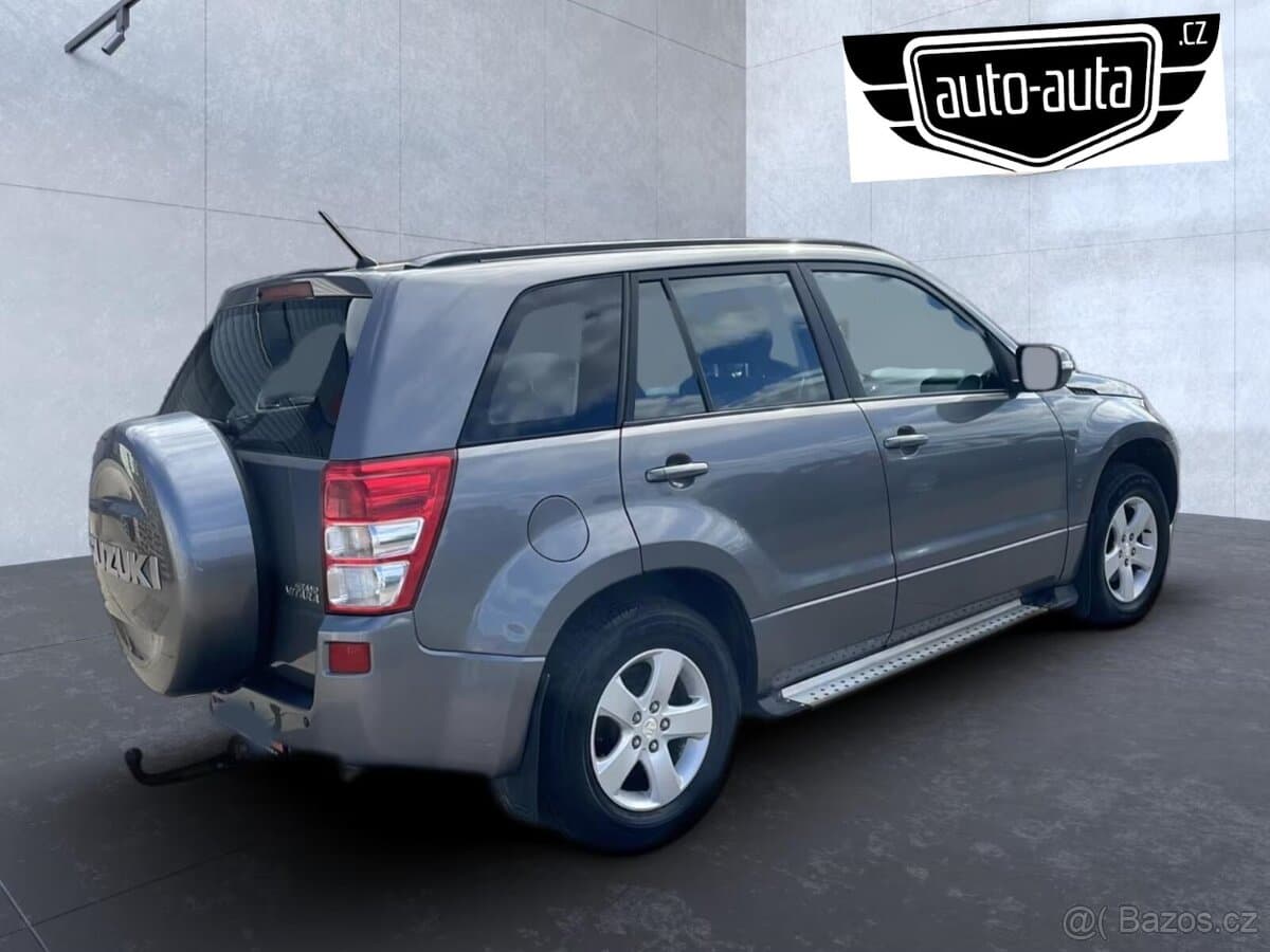 2010 Suzuki GRAND - 19