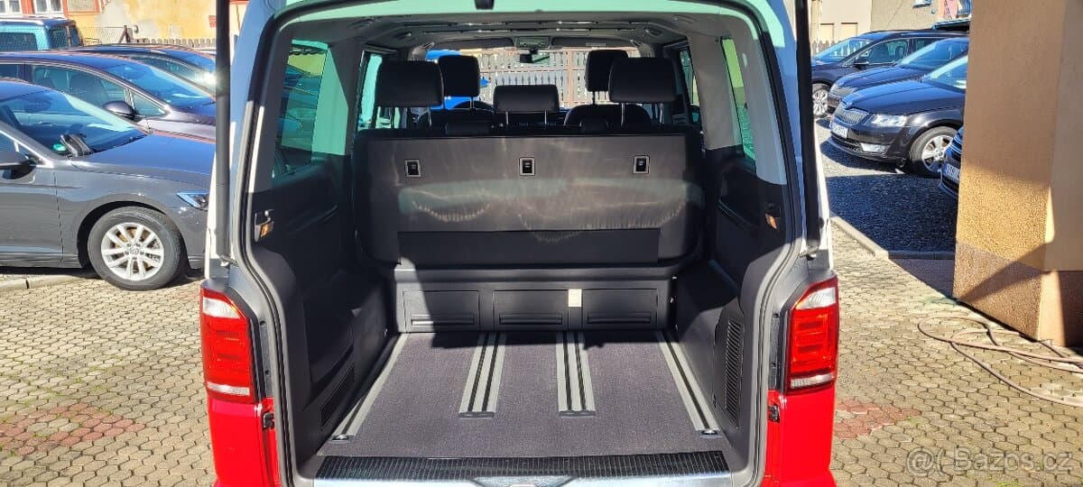 2017 Volkswagen MULTIVAN - 19