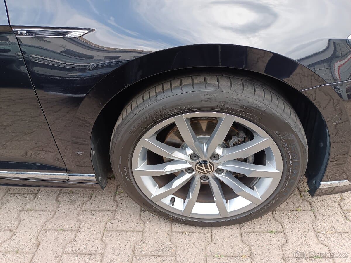 Volkswagen PASSAT - 19