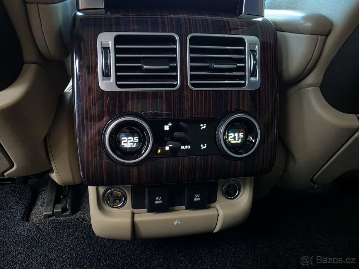 2019 Land Rover RANGE ROVER - 19