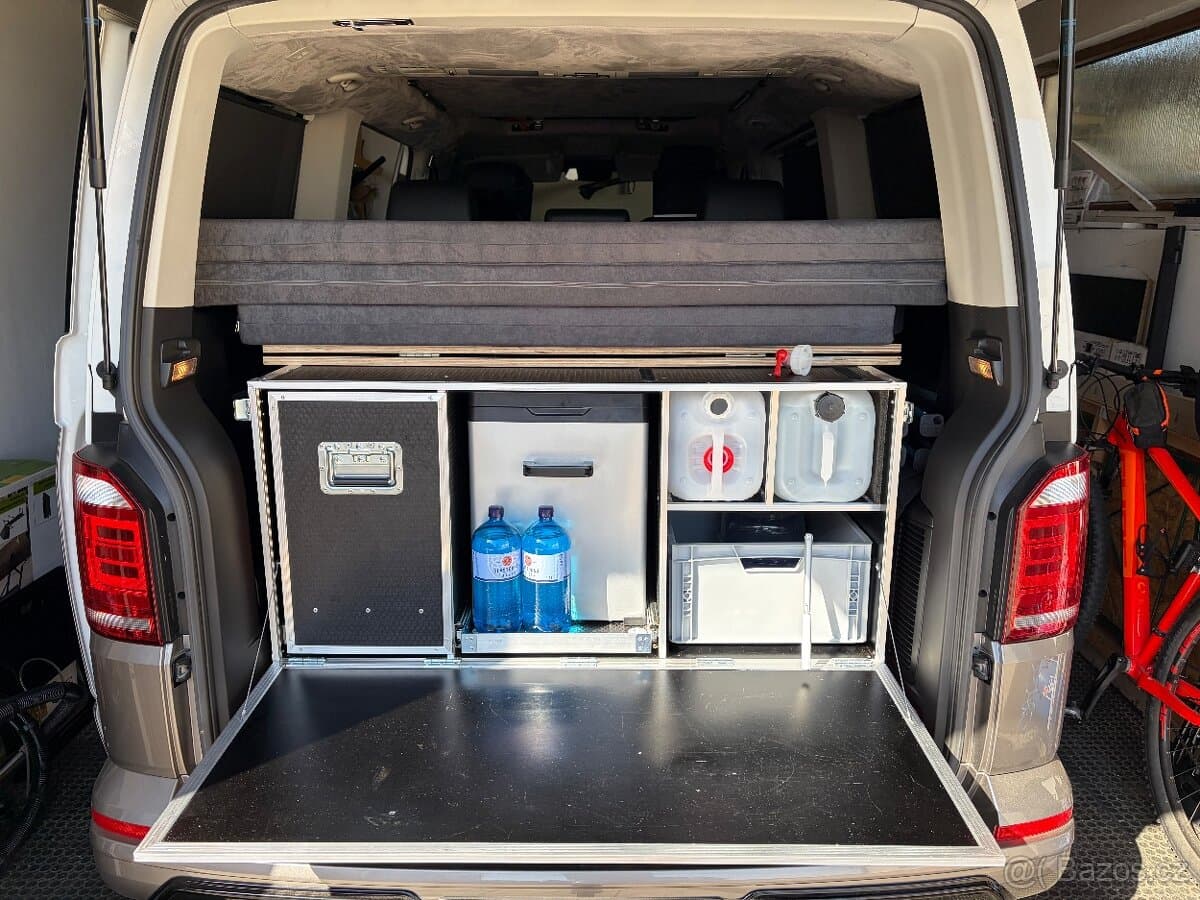 2017 Volkswagen MULTIVAN - 19