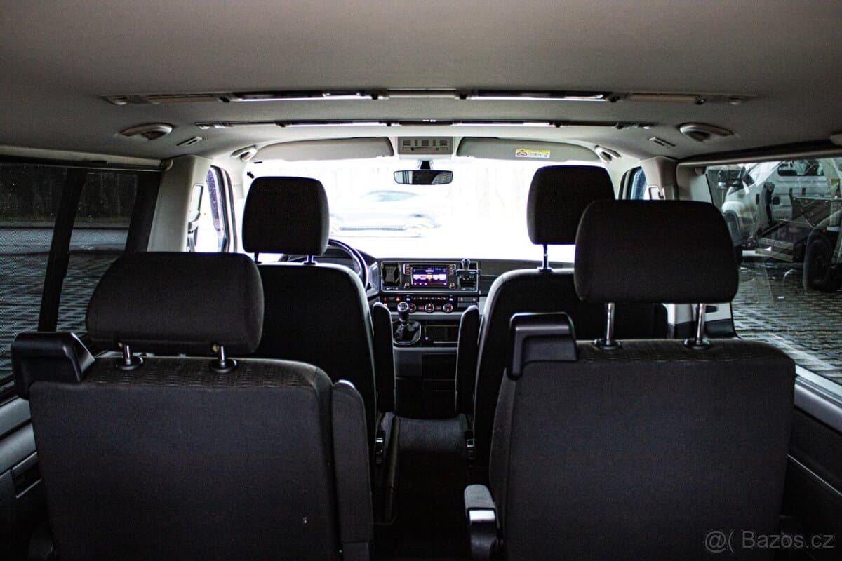 2019 Volkswagen MULTIVAN - 19