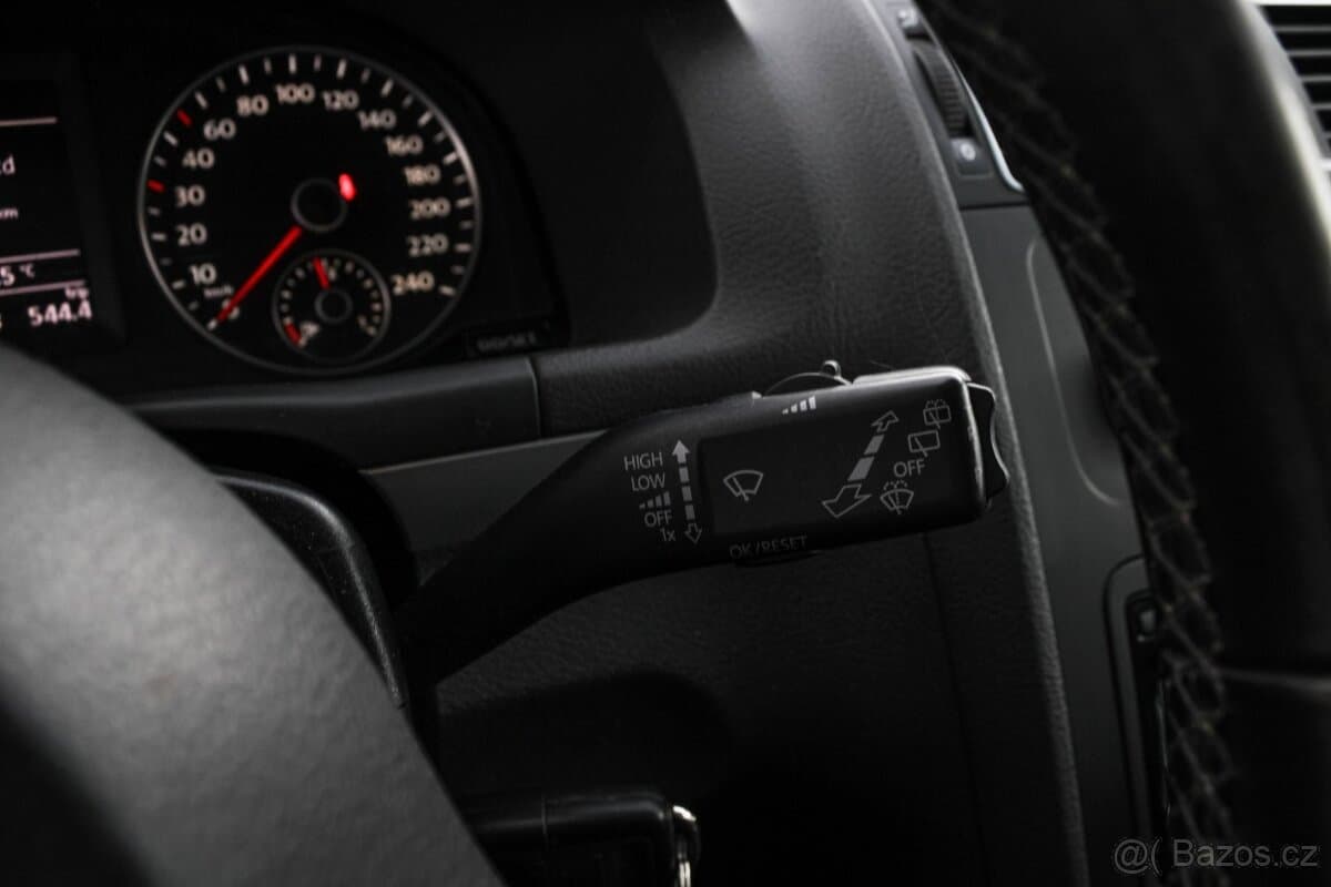 2012 Volkswagen TOURAN - 19
