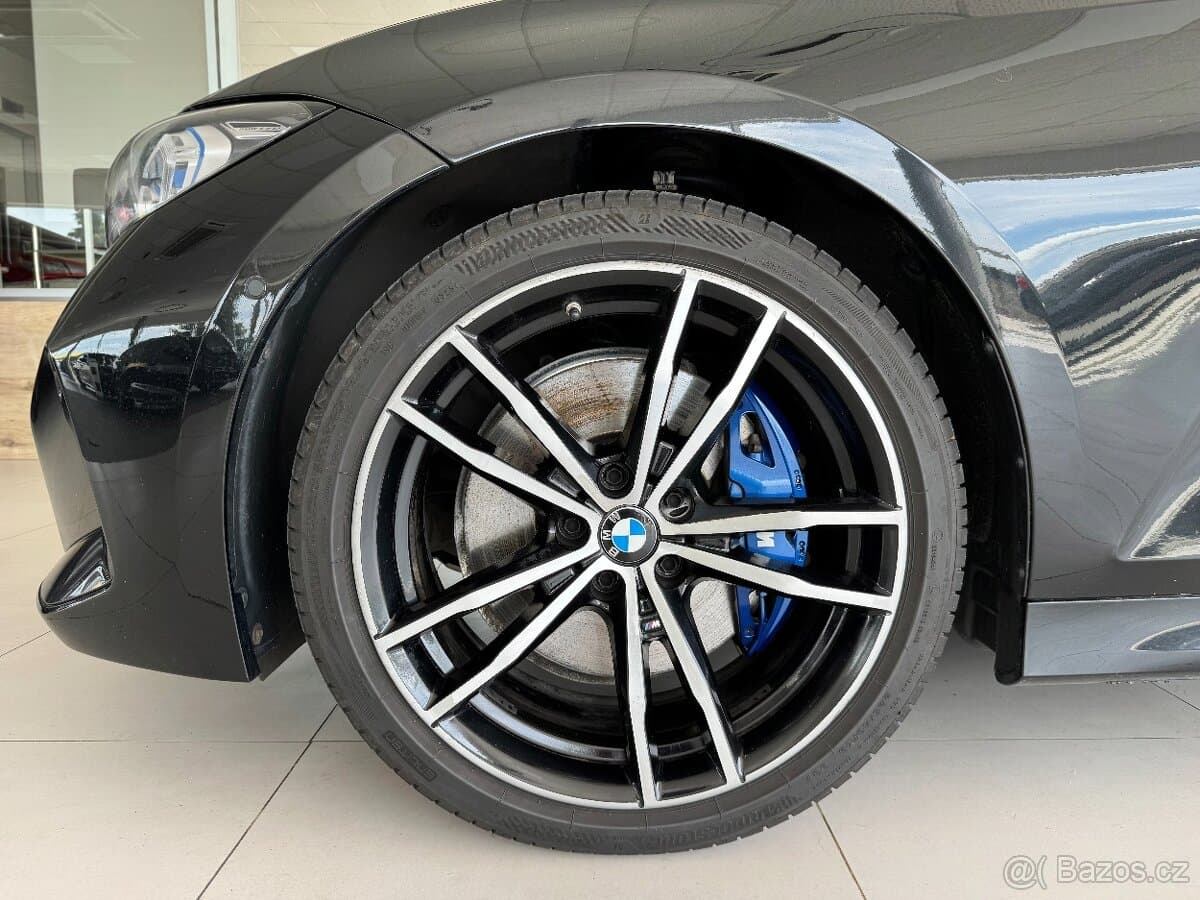 2023 BMW M3 - 19