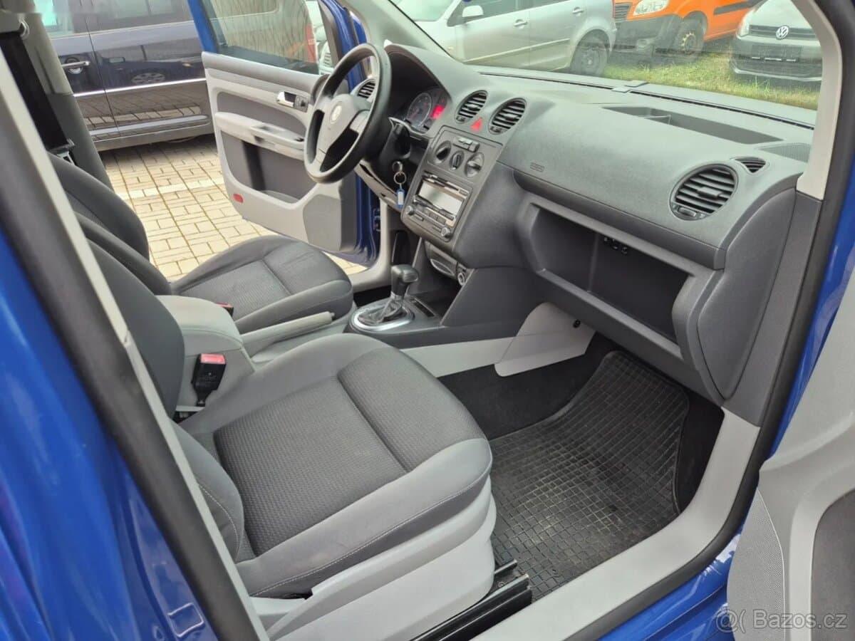2010 Volkswagen CADDY - 19