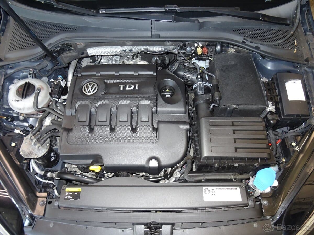 2015 Volkswagen GOLF - 19