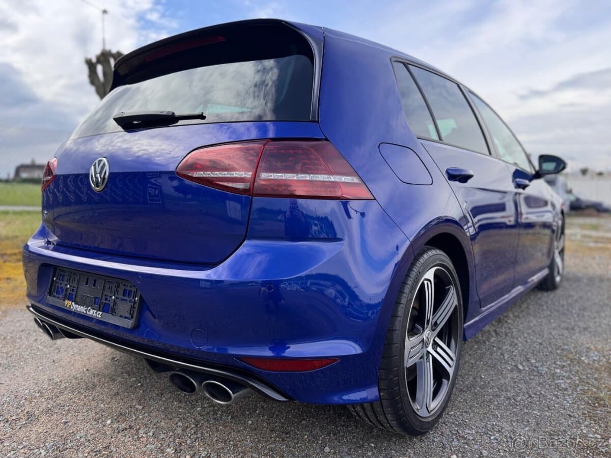 2016 Volkswagen GOLF - 19