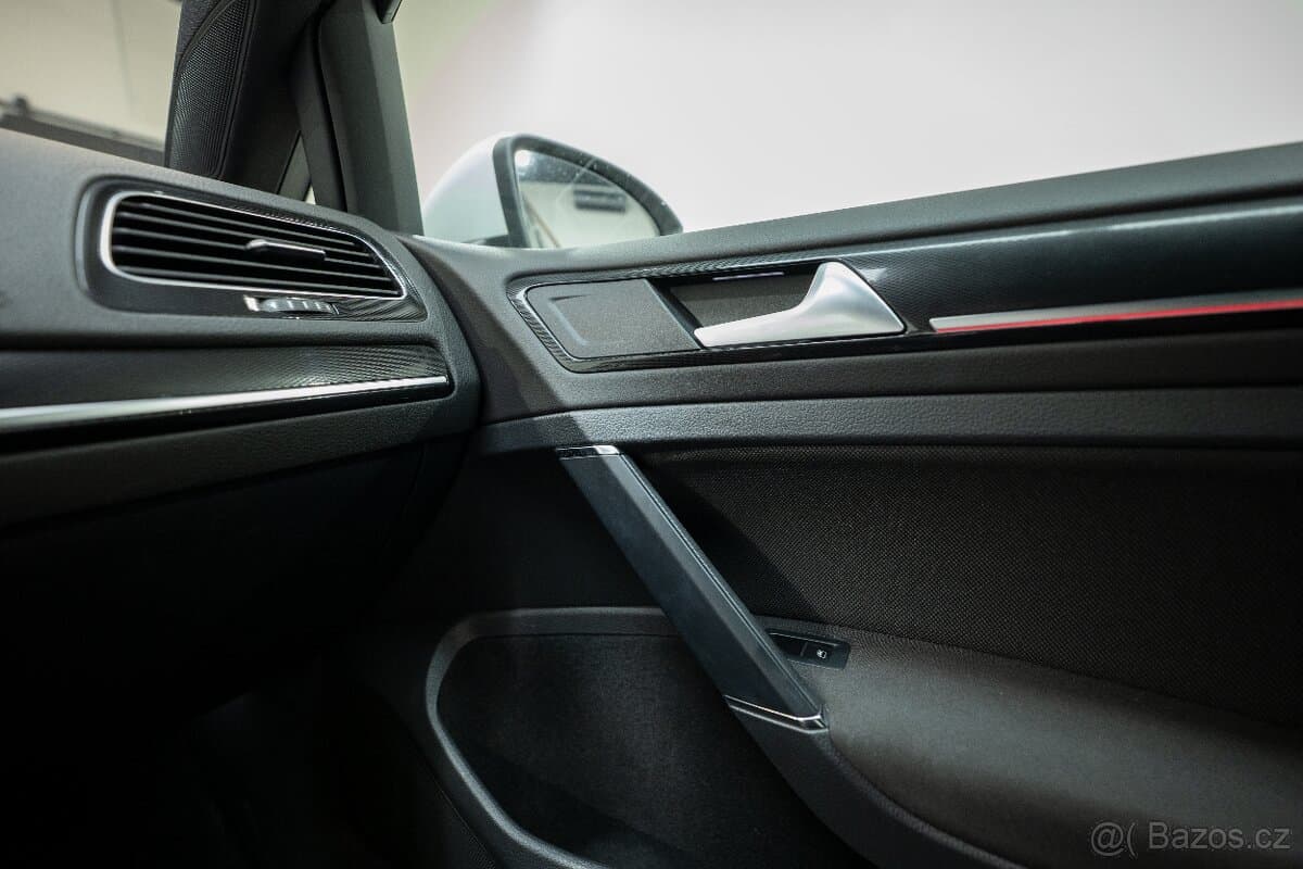 2014 Volkswagen GOLF - 19