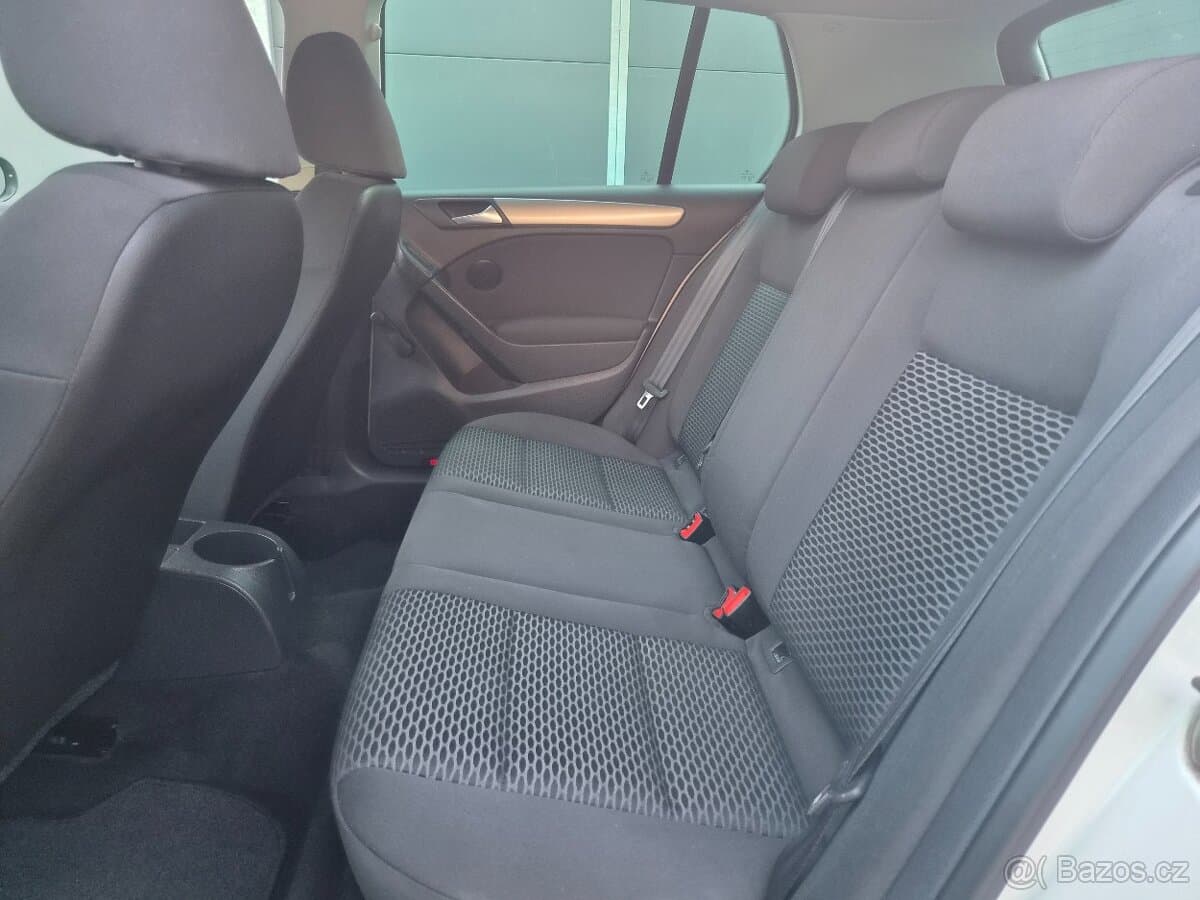 2009 Volkswagen GOLF - 19