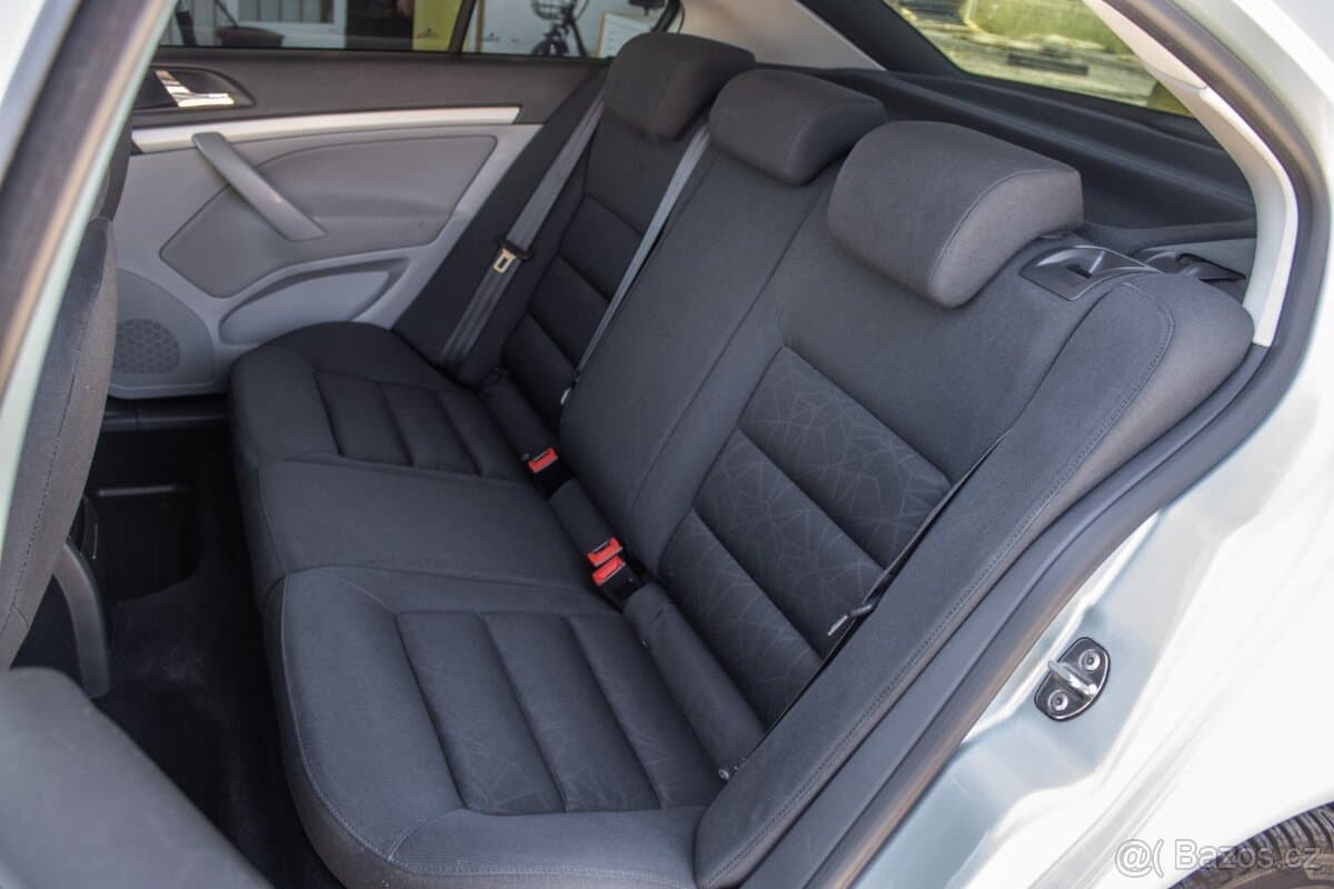 2011 Škoda OCTAVIA - 19