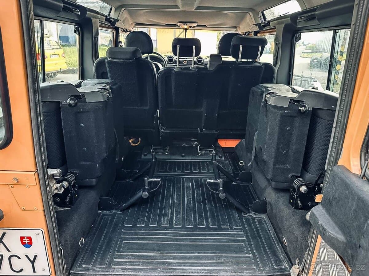 2007 Land Rover DEFENDER - 19