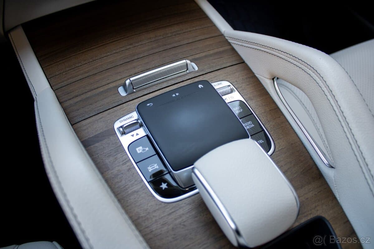 2019 Mercedes-Benz GL - 19