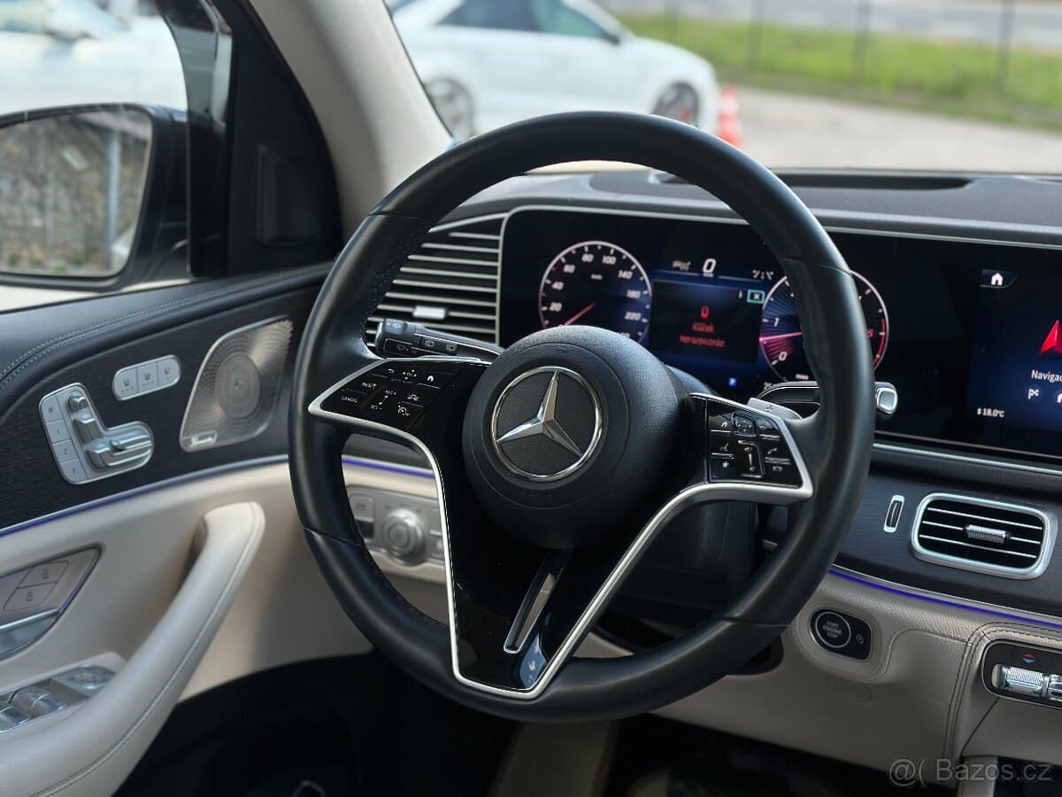 2024 Mercedes-Benz GL - 19