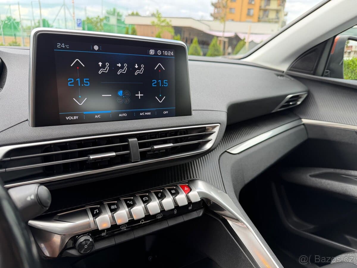 2018 Peugeot 3008 - 19