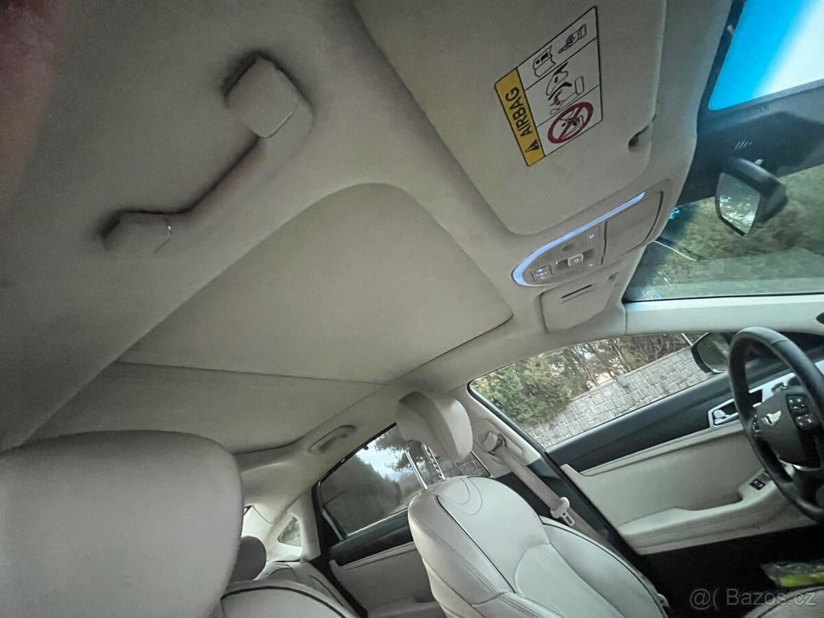 Hyundai GENESIS - 19
