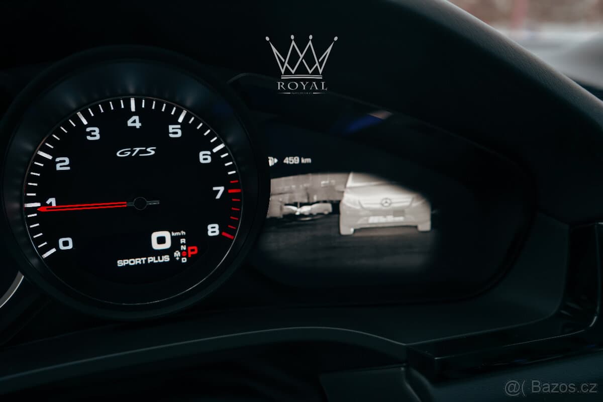2021 Porsche CAYENNE - 19