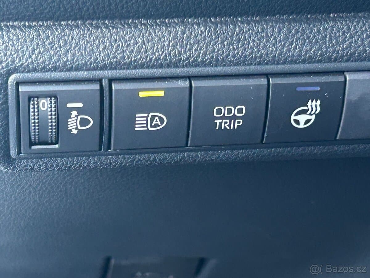 2024 Toyota COROLLA - 19