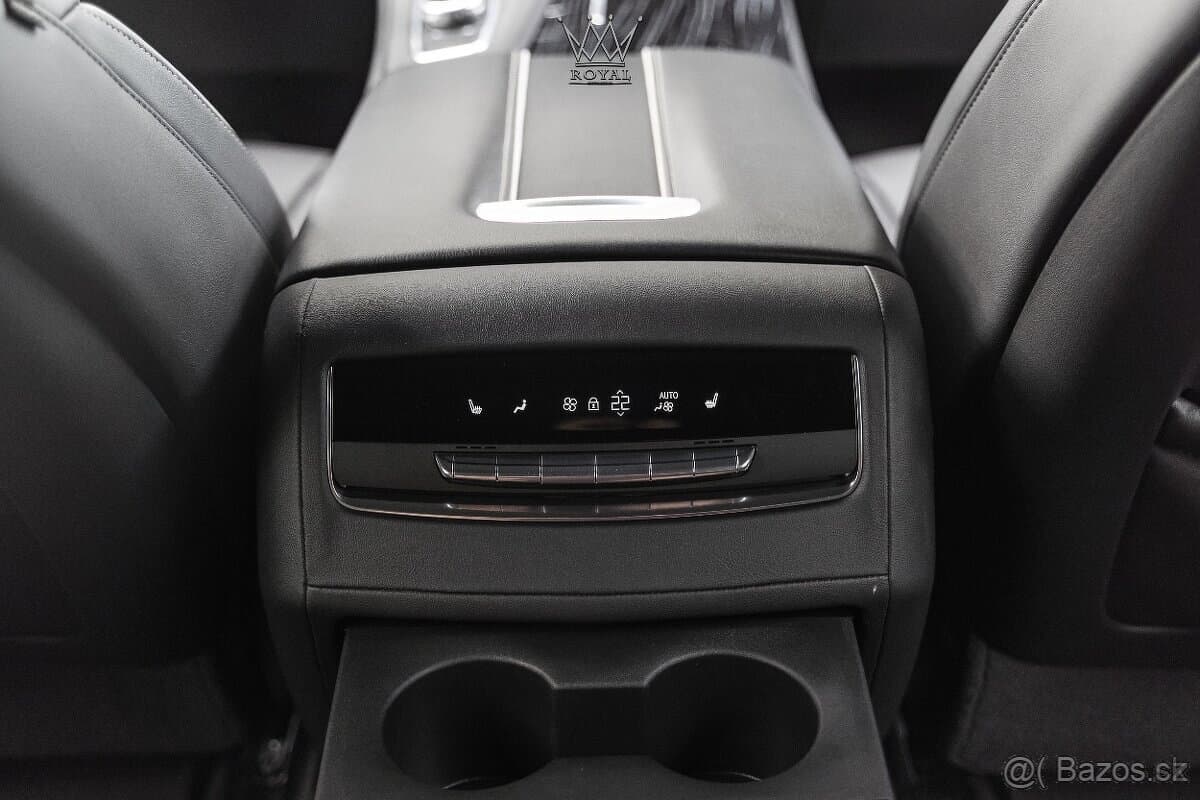 2021 Cadillac ESCALADE - 19