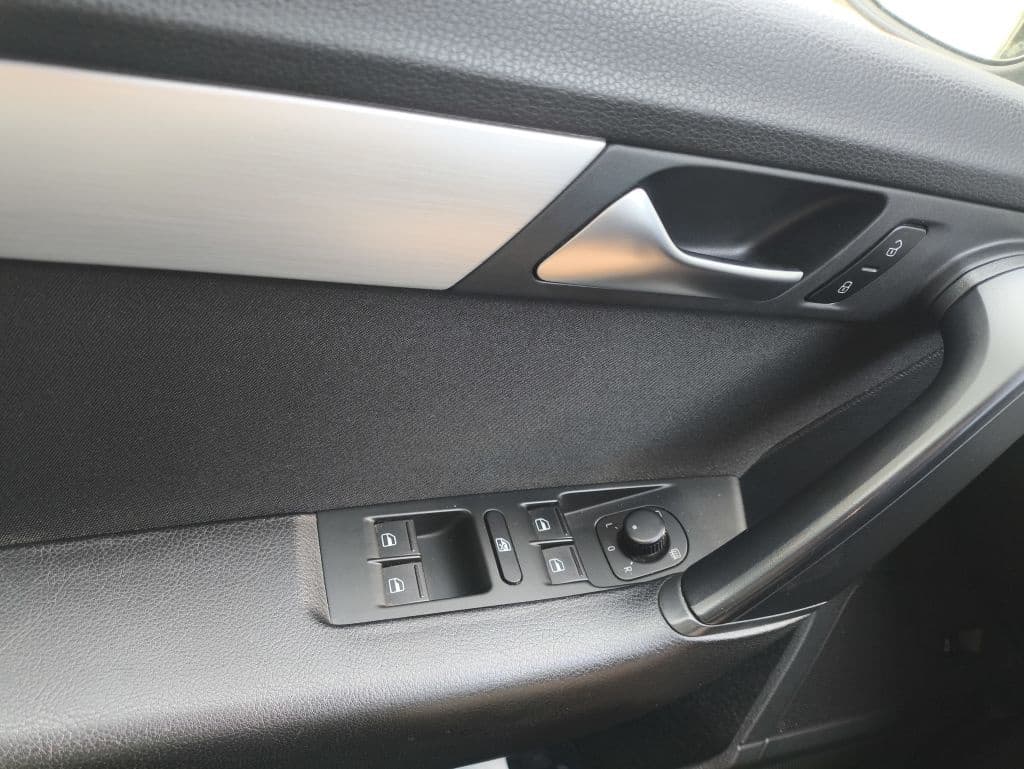 2014 Volkswagen PASSAT - 19