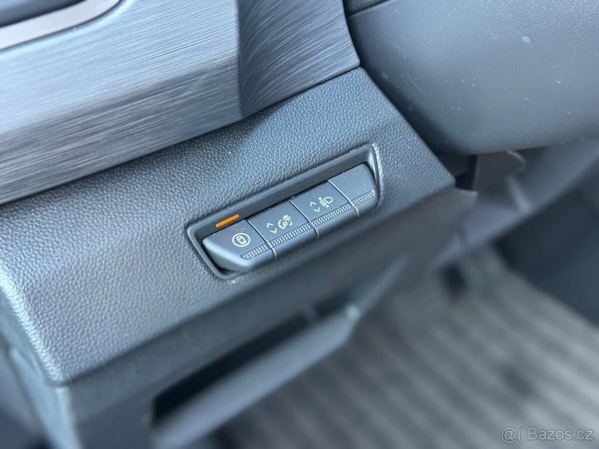 2025 Renault TRAFIC - 19