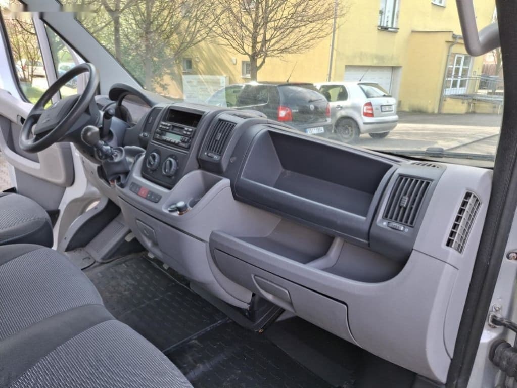 2009 Peugeot BOXER - 19