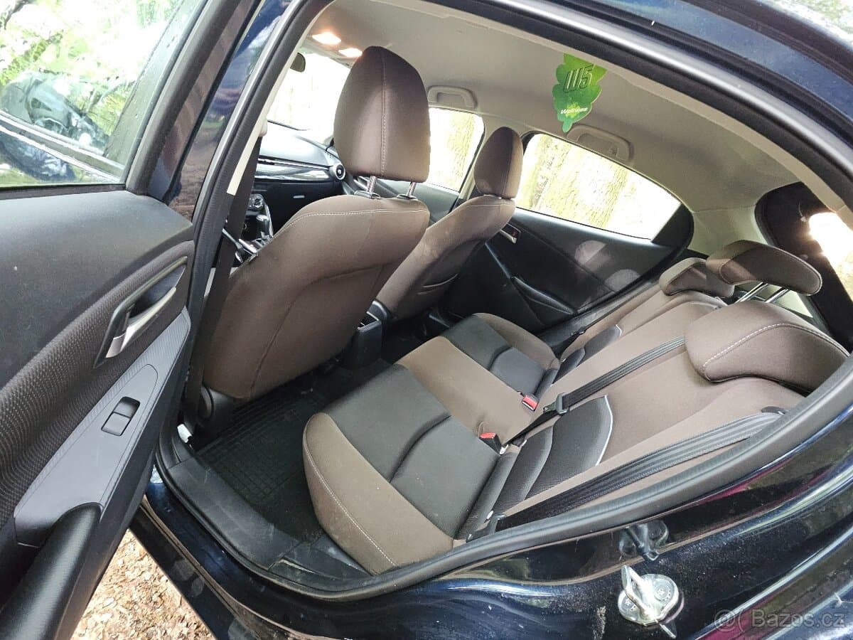 2022 Mazda 2 - 19