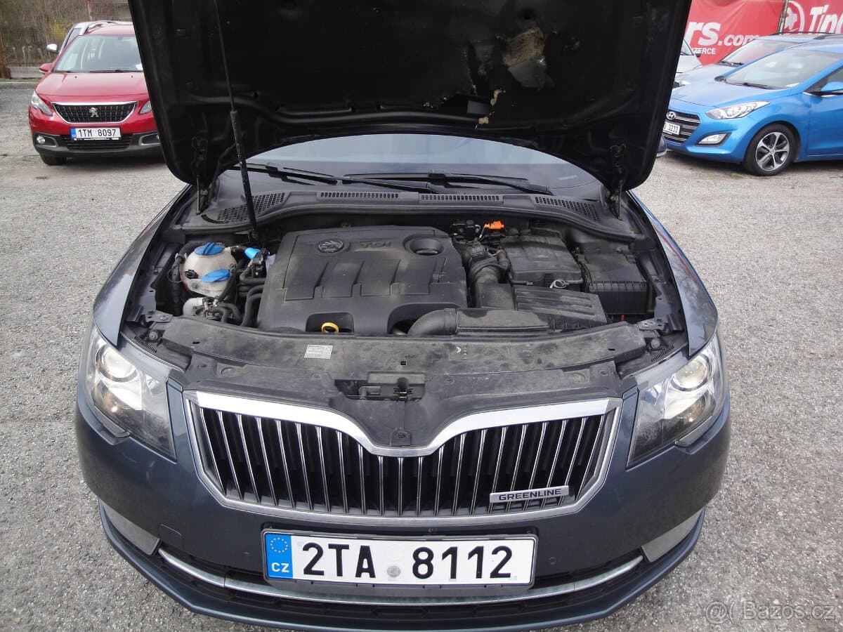 2014 Škoda SUPERB - 19