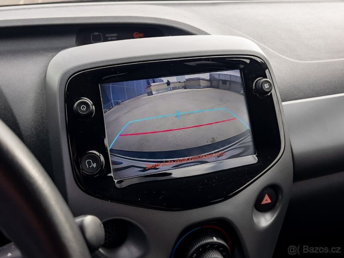 2021 Toyota AYGO - 19