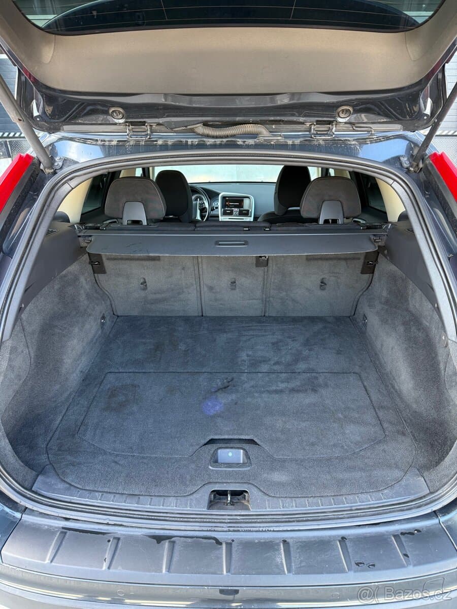 2011 Volvo XC60 - 19