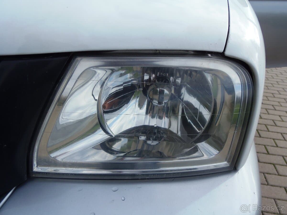 2003 Mitsubishi L200 - 19