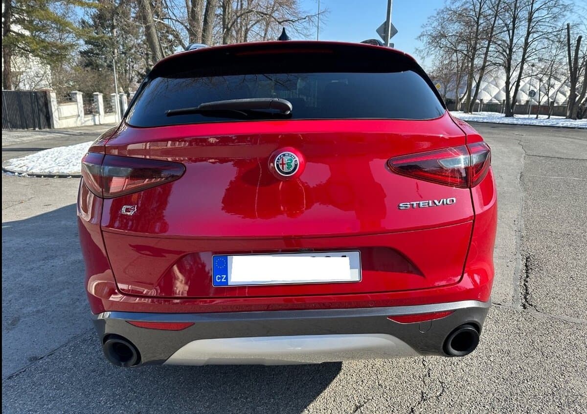 2022 Alfa Romeo STELVIO - 19