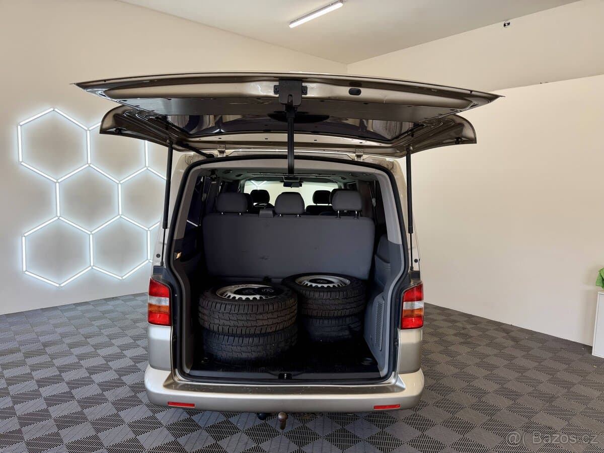 2004 Volkswagen TRANSPORTER - 19